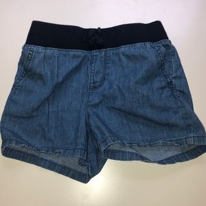 Childrens Place denim colored jeans (not real den)
